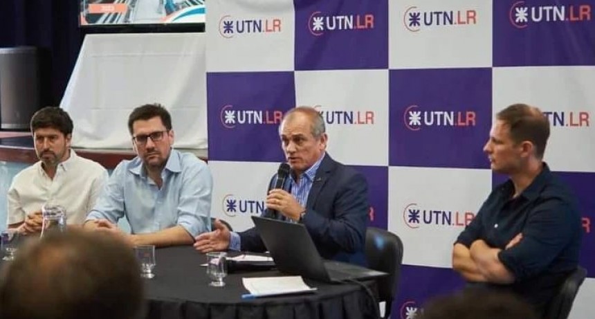BRINDARÓN CAPACITACIÓN PARA TRABAJADORES DE LAS INDUSTRIAS TEXTILES