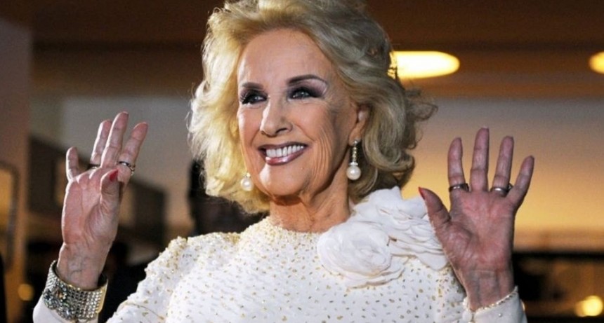 MIRTHA LEGRAND CELEBRA UN NUEVO CUMPLEAÑOS 
