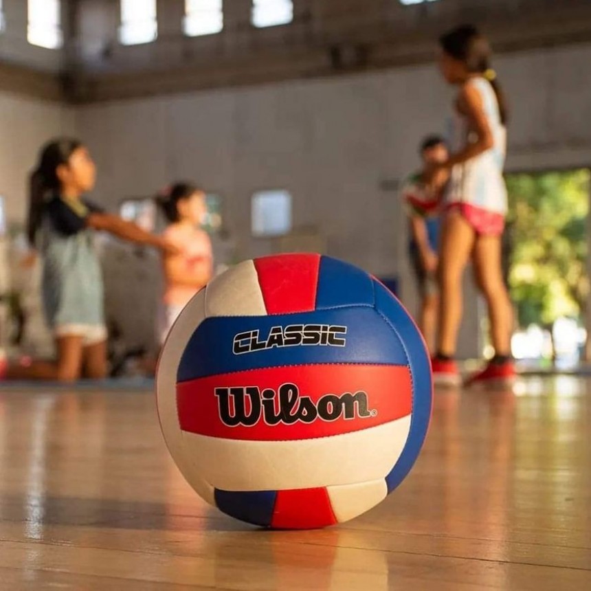 EL POLIDEPORTIVO MENEM RETOMA SU ACTIVIDAD CON GRAN OFERTA