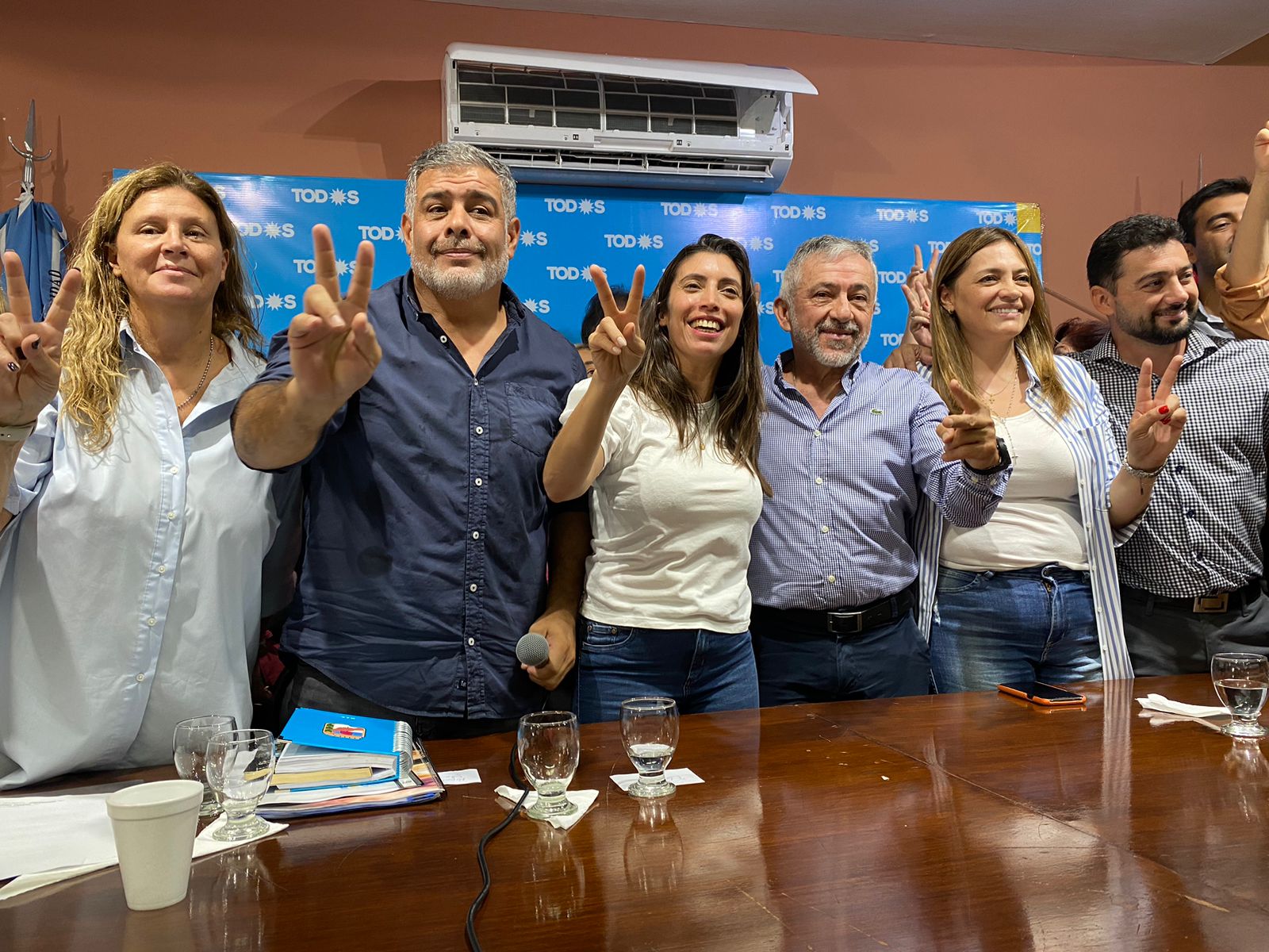 EL FRENTE DE TODOS FIRMÓ LA ALIANZA EN APOYO A RICARDO QUINTELA 2023