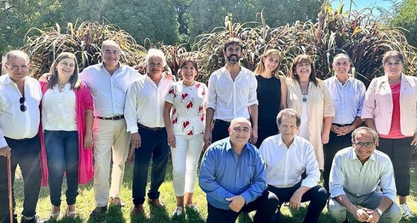 LA OPOSICIÓN SE UNIFICARÁ EN LA ALIANZA 