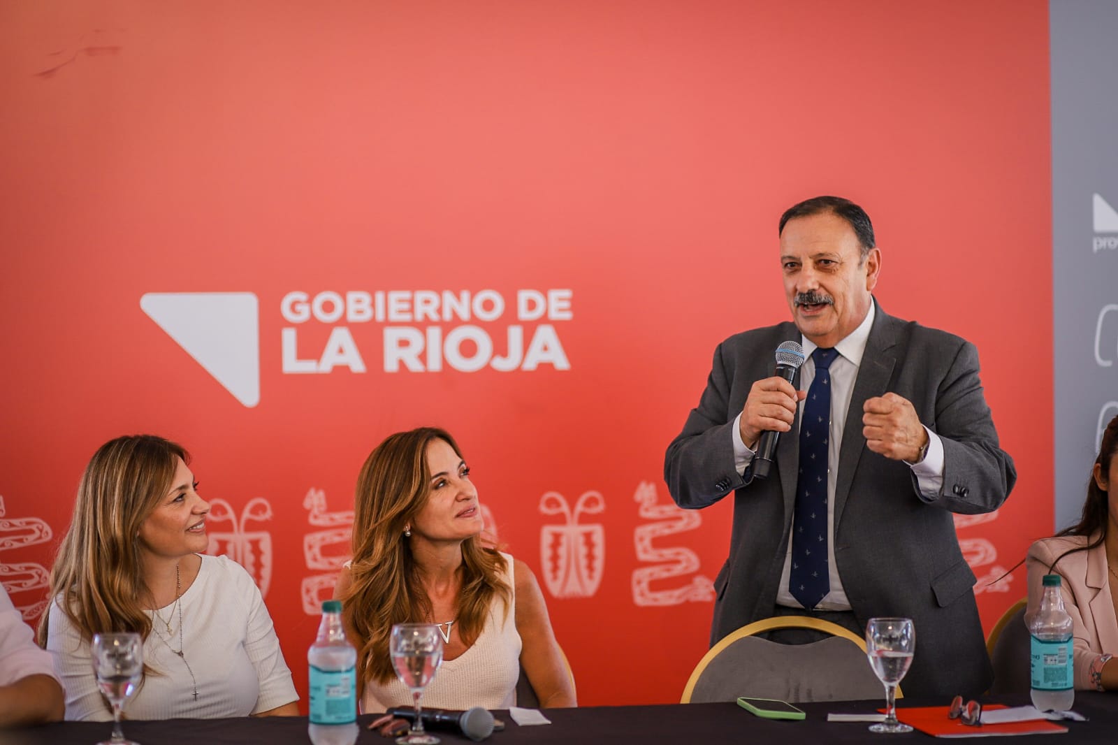 LA RIOJA PARTICIPÓ EN LA PRIMERA FERIA DE INNOVACIÓ  TECNOLÓGICA Y TALENTO JOVEN