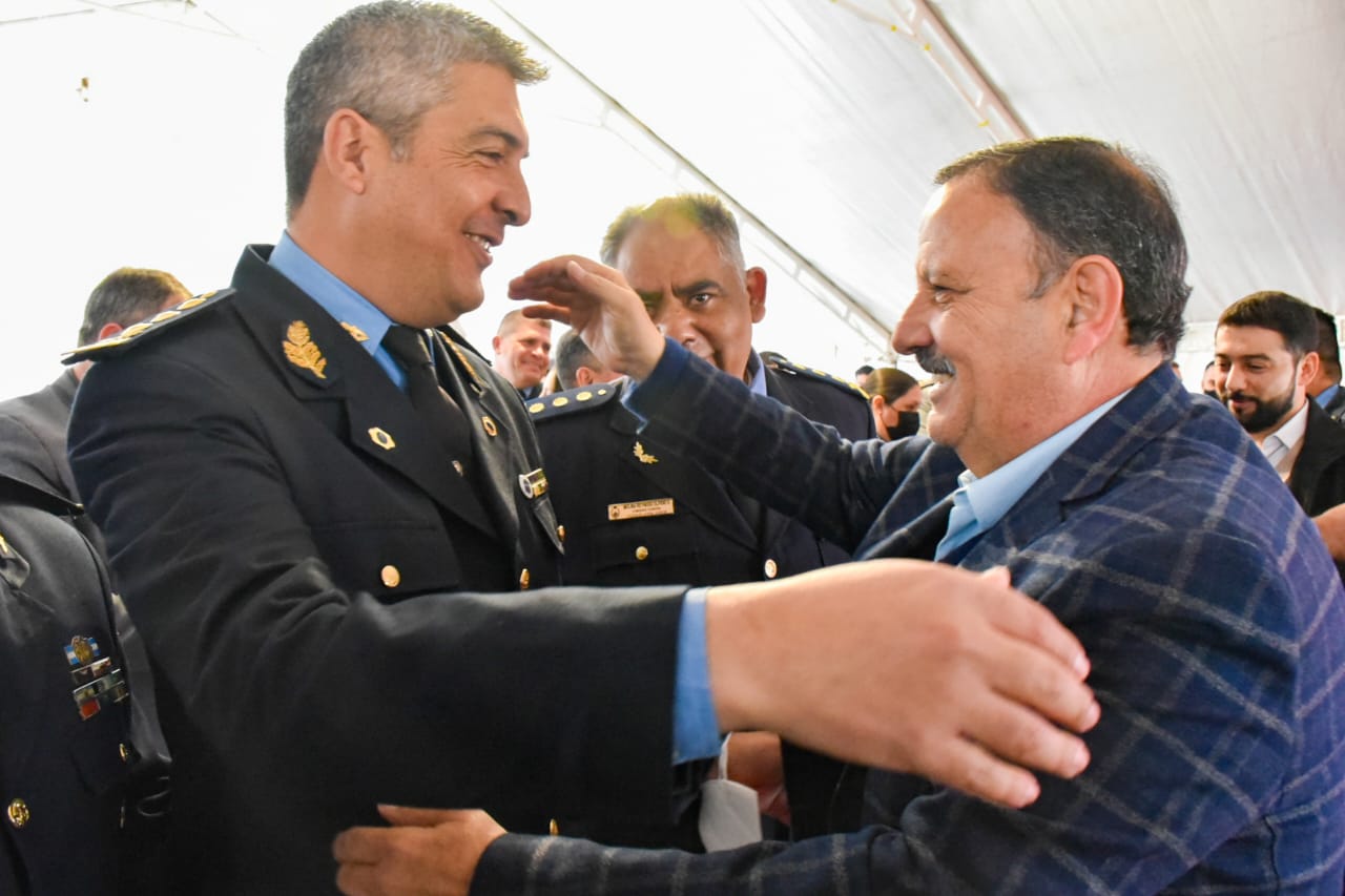 EL GOBERNADOR PONDRÁ EN FUNCIONES AL NUEVO JEFE Y SUBJEFE DE POLÍCIA DE LA PROVINCIA