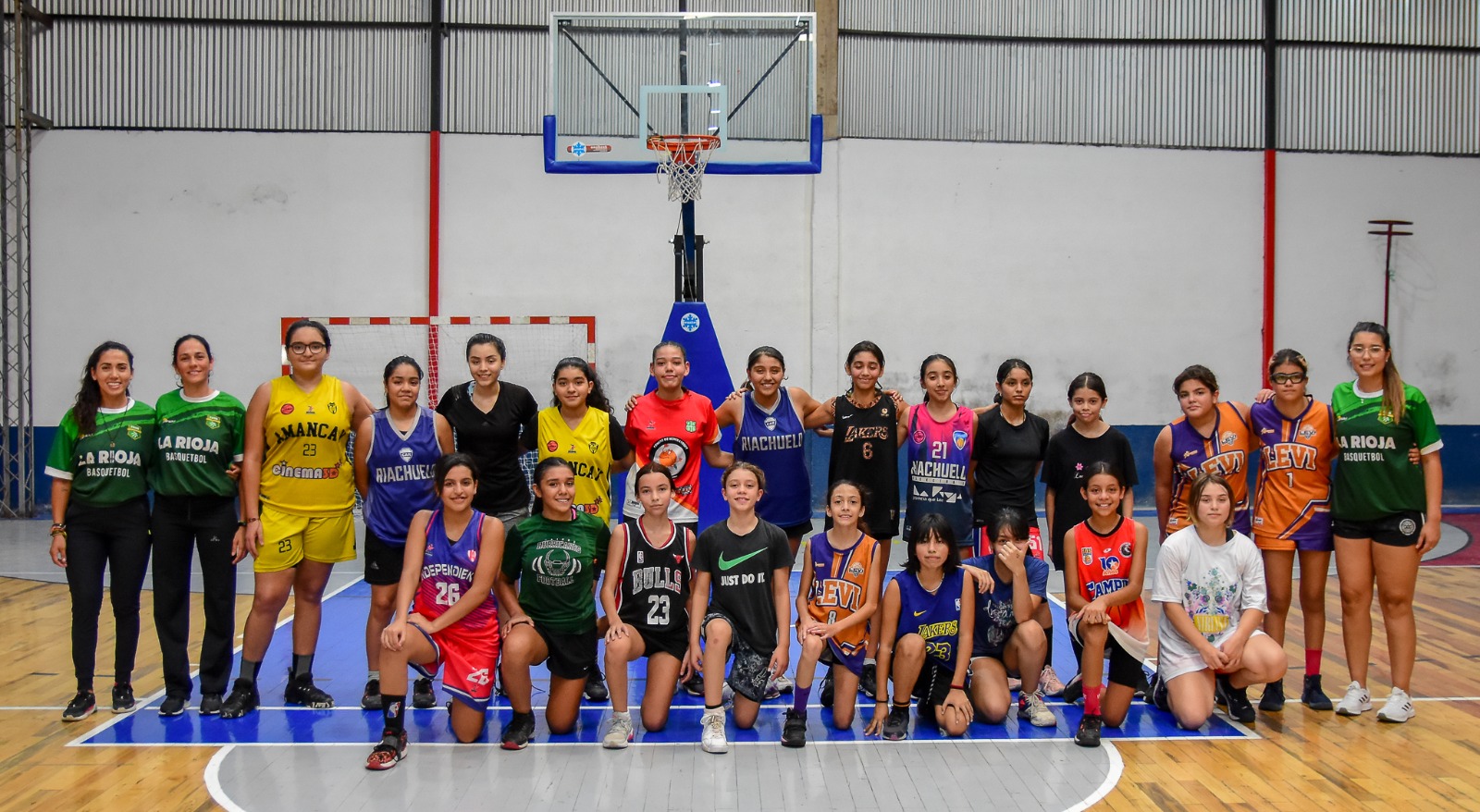 LA FEDERACIÓN RIOJANA DE BÁSQUETBOL DIÓ INICIO AL CAMPUS DE ENTRENAMIENTO U13