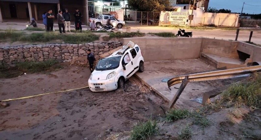 VUELCO EN RUTA 38 Y MALVINAS ARGENTINAS 