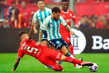 INDEPENDIENTE Y RACING IGUALARON EN UN CLÁSICO  PÓLEMICO.