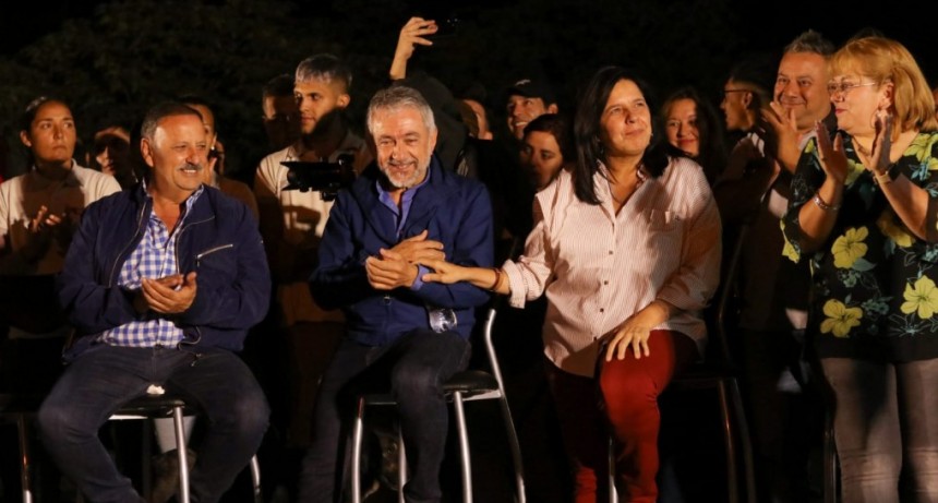SERVICIO PÚBLICO EN EL BARRIO LOS BOULEVARES
