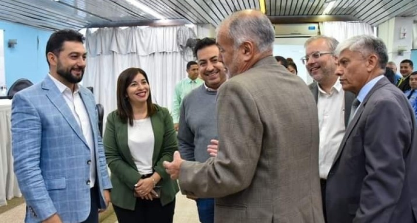 NACIÓN Y PROVINCIA CAPACITAN AL PERSONAL POLICIAL EN “PERSPECTIVA DE NIÑEZ EN PRÁCTICAS POLICIALES”