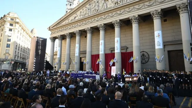 ARGENTINA DESPIDIÓ AL PAPA FRANCISCO CON UNA MISA EN LA CATEDRAL METROPOLITANA DE BUENOS AIRES
