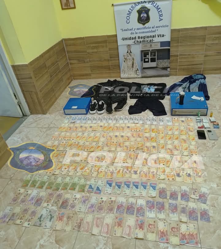 JOVEN ROBÓ EN UN COMERCIO Y FUE DETENIDO POR LA POLICIA