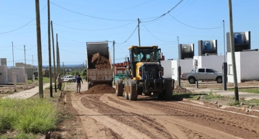 MEJORAS VIALES EN LA ZONA DE LAS TALAS: AVANZAN LAS OBRAS EN EL ESTE Y LLEGAN AL OESTE