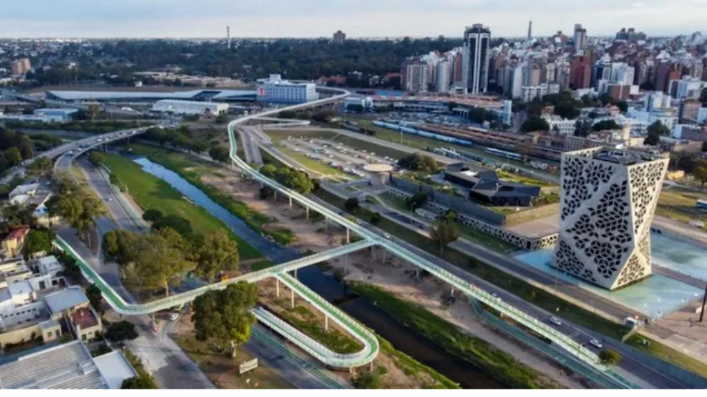 CÓRDOBA INAGURÓ UNA CICLOVÍA EN ALTURA DE 1.700 METROS DE LARGO