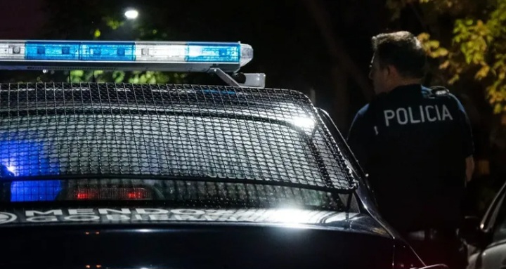 EN MENDOZA DOS HERMANOS SE ATACARON A PUÑALADAS Y MARTILLAZOS