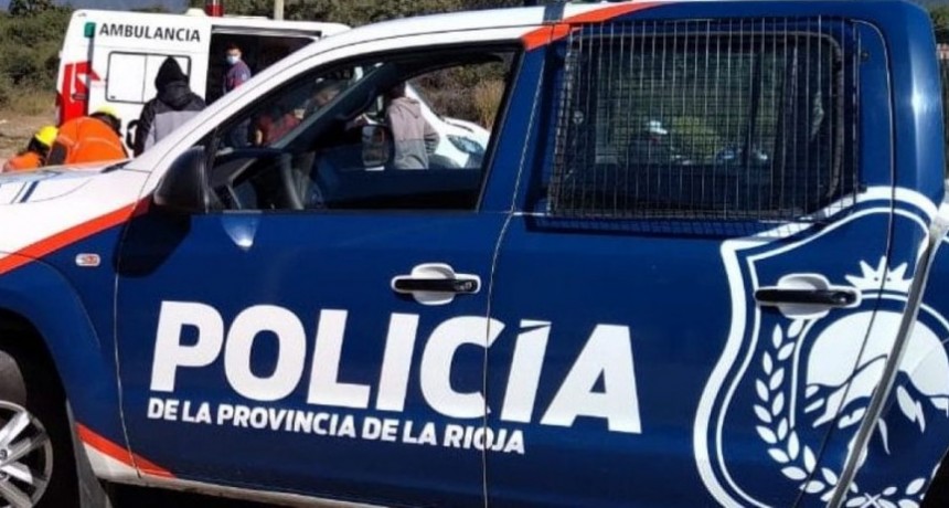 SUSPENDEN A CUATRO POLICÍAS Y UN PENITENCIARIO ACUSADOS DE HECHOS GRAVES