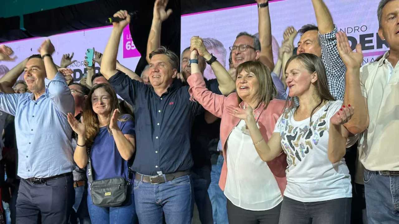 EL GOBIERNO NACIONAL CELEBRÓ DOS VICTORIAS Y EL PJ TUVO UN FUERTE RETROCESO