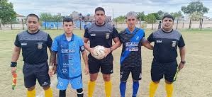 LOS ÁRBITROS RECLAMAN DEUDA A LA LIGA RIOJANA Y EVALÚAN NO DIRIGIR EL FIN DE SEMANA 