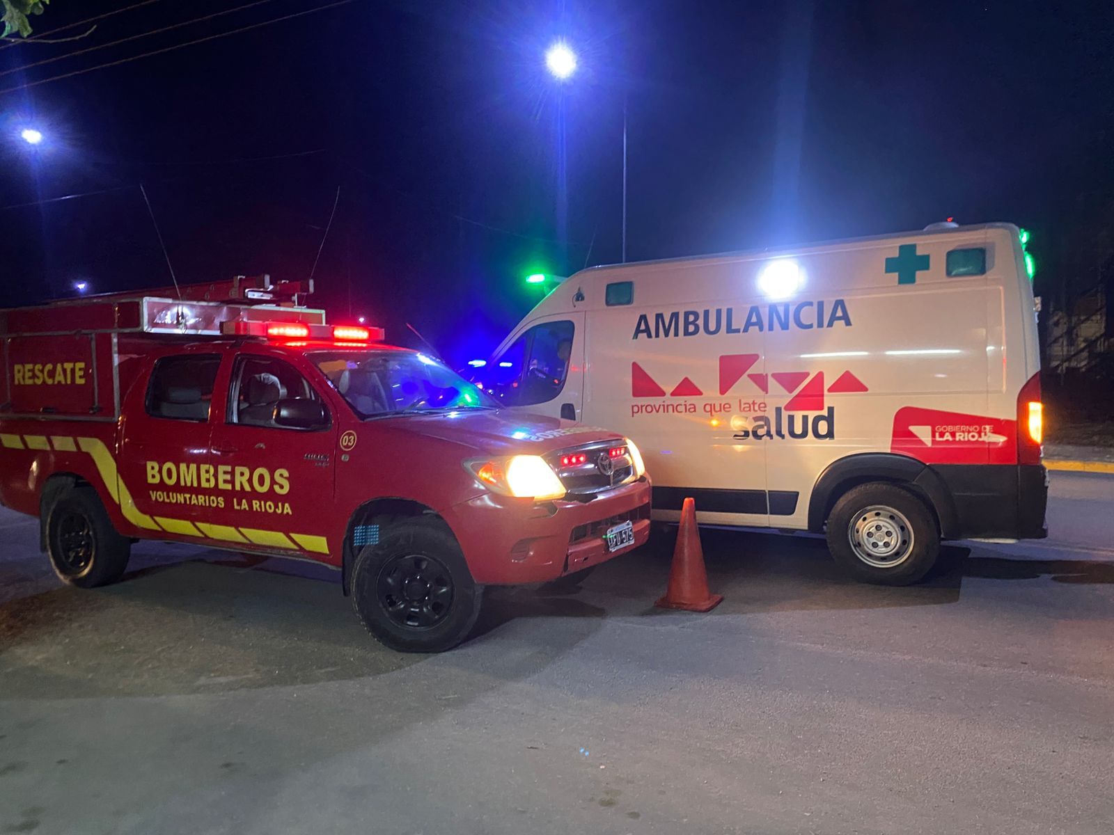 MOTOCICLISTA HERIDO TRAS CHOCAR CONTRA UN CAMIONETA EN UNA DE LAS AVENIDAS MÁS IMPORTANTE DE LA CAPITAL