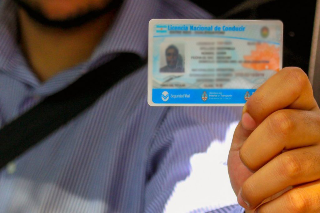 RENOVACIÓN DE LICENCIAS DE CONDUCIR: LA RIOJA SE SUMA A LA MODALIDAD ONLINE