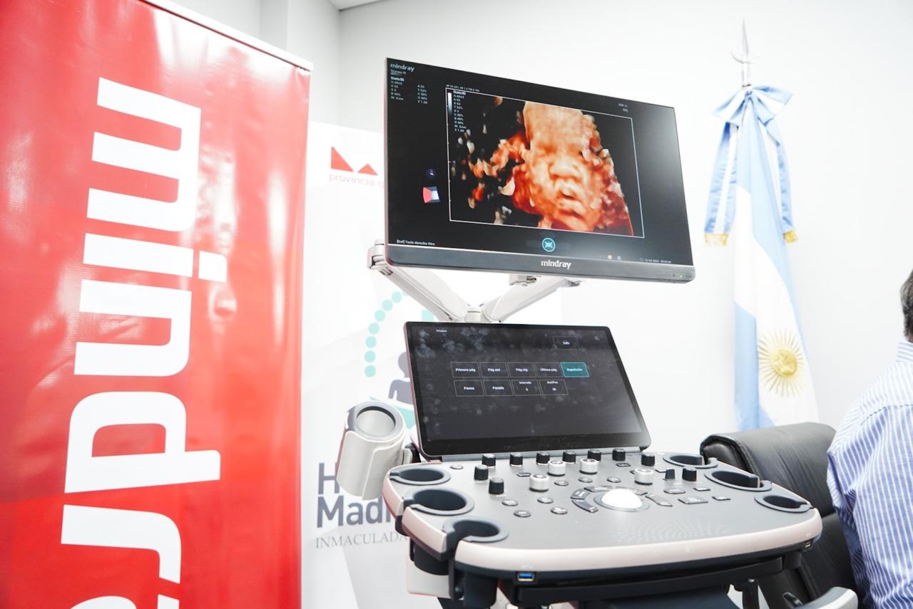 CAPACITARON EN HIPERTENSIÓN Y CRECIMIENTO FETAL