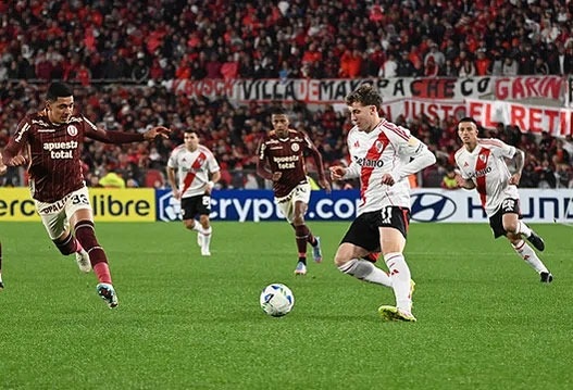 RIVER EMPATÓ CON UNIVERSITARIO EN EL MONUMENTAL