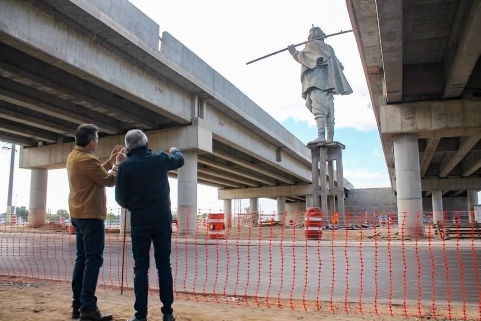  ARMANDO MOLINA SUPERVISÓ LOS AVANCES DE LA OBRA DEL NUDO VIAL EN LA ZONA SUR