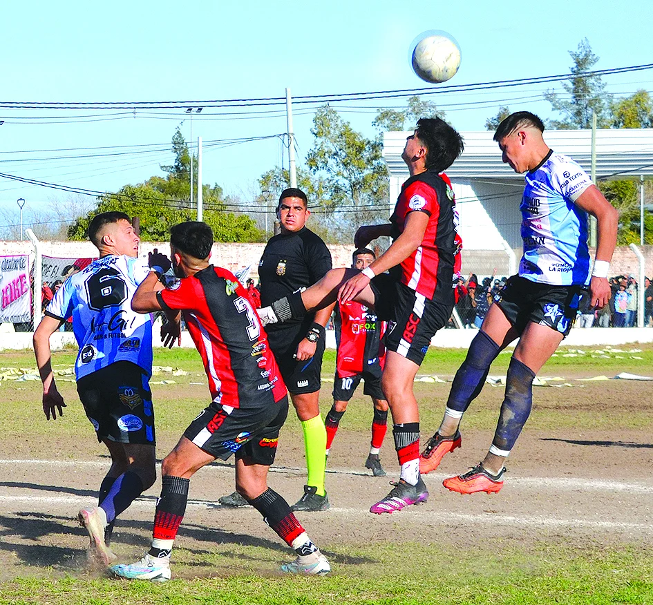 ANDINO Y TESORIERI SE LLEVAN TODA LA ATENCI&Oacute;N EN EL CL&Aacute;SICO DEL DOMINGO