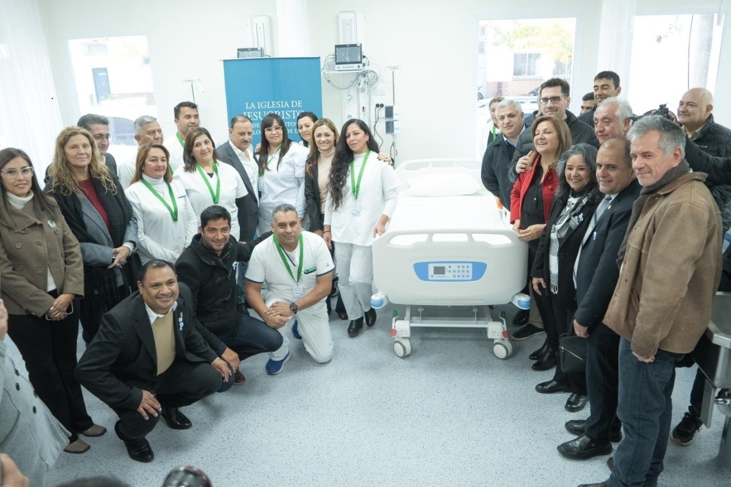 CHAMICAL INAUGURARON UNA NUEVA TERAPIA INTENSIVA Y MODERNIZARON EL HOSPITAL LUIS AGOTE 