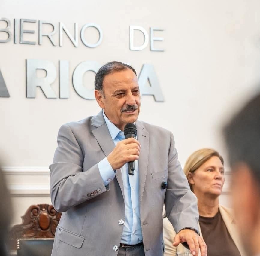 QUINTELA ANTICIP&Oacute; UN PLAN PARA AYUDAR A FAMILIAS RIOJANAS A SALIR DEL ENDEUDAMIENTO