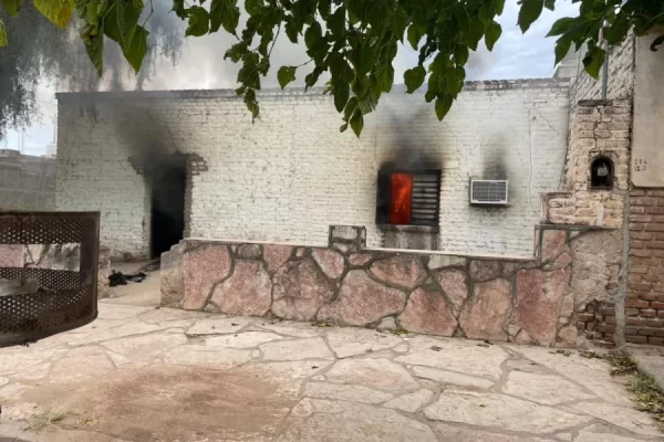 MURI&Oacute; UNO DE LOS HERIDOS EN EL INCENDIO DE CHAMICAL