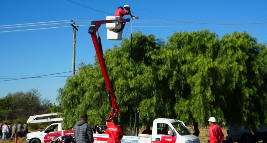 EL MUNICIPIO LLEV&Oacute; SOLUCIONES INTEGRALES  AL BARRIO MAR&Iacute;A AUGUSTA  