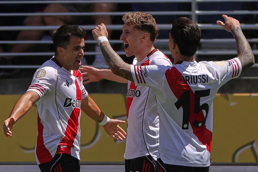DEBUT TRIUNFAL DE RIVER PLATE TRAS VENCER A URAWA DE JAPÓN