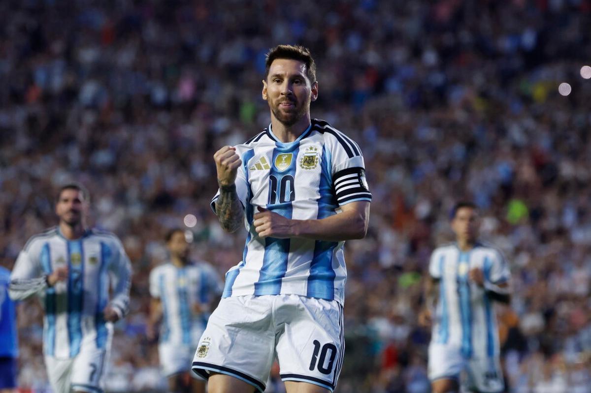 ARGENTINA INICIA LA DEFENSA DEL TITULO MUNDIAL ANTE ARGELIA