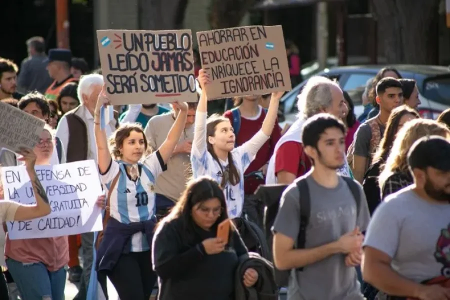 LA CORTE SUPREMA OBLIGA AL GOBIERNO A CUMPLIR LA LEY DE FINANCIAMIENTO UNIVERSITARIO 