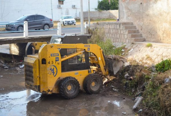 OFRECEN M&Aacute;S SEGURIDAD PARA LOS J&Oacute;VENES ESTUDIANTES Y DEPORTISTAS DEL BARRIO SAN VICENTE