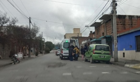 UN ALUMNO DE 7° GRADO ATACÓ CON UN CUCHILLO A SU COMPAÑERA DE AULA.