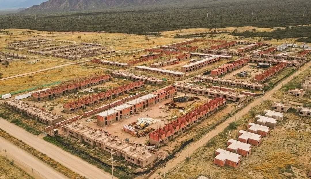LA RIOJA RECUPERÓ LAS 300 VIVIENDAS DEL PROCREAR  