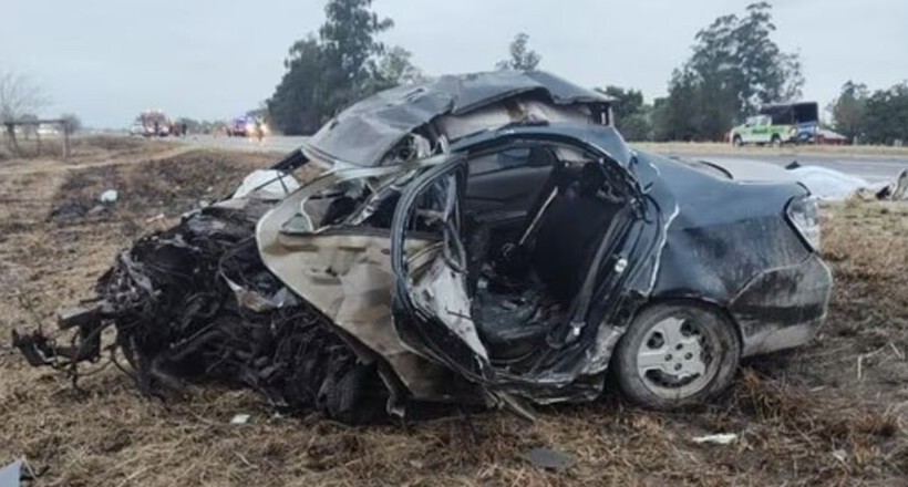 TUCUMÁN: CHOCARON CUANDO VOLVIAN DE UN VELORIO Y MURIERON EN LA RUTA 