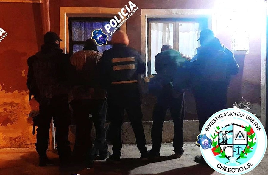 INVESTIGACIONES DETUVO A DOS SUJETOS POR ROBO EN CHILECITO