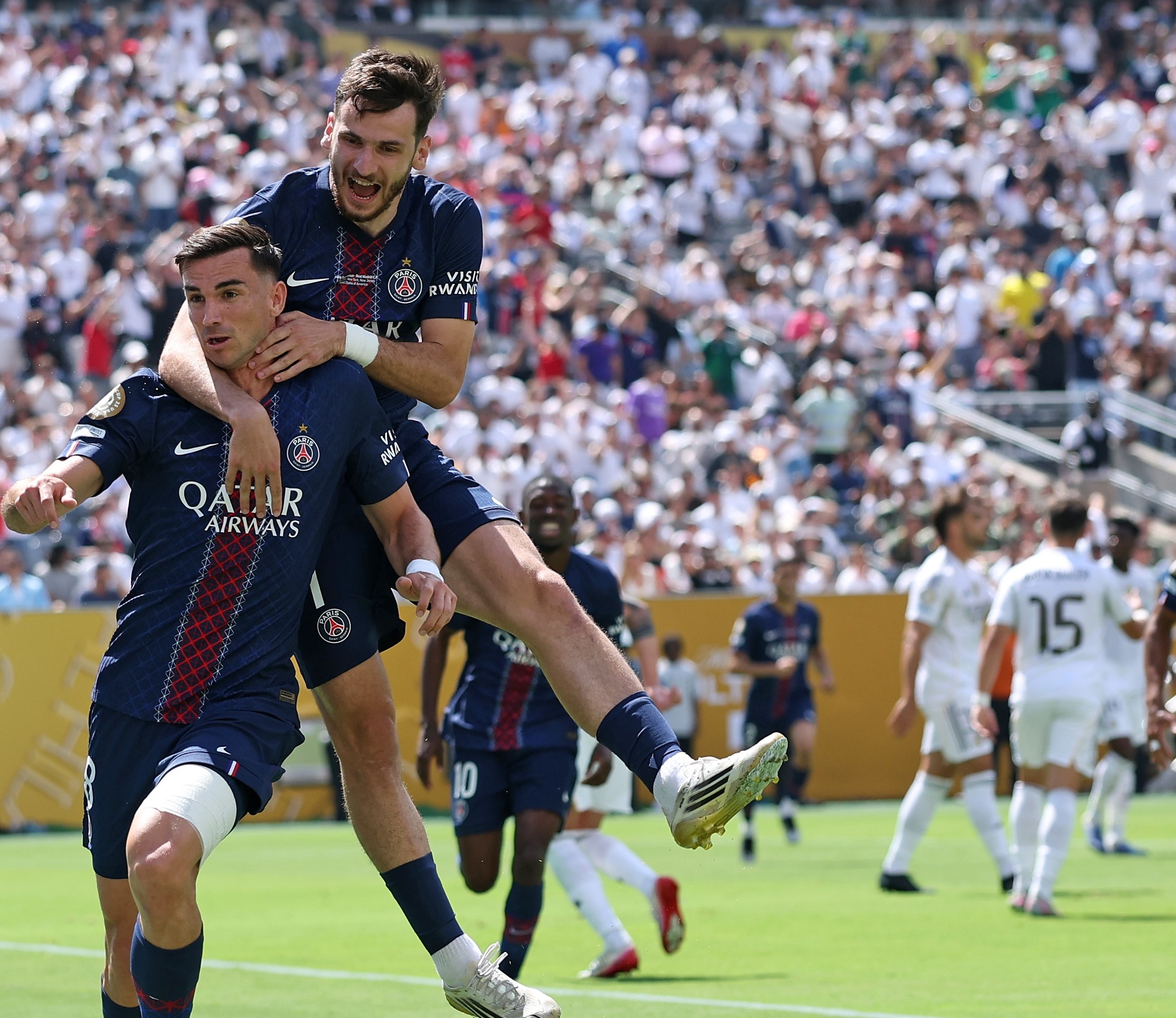 EL PSG GOLEÓ AL REAL MADRID Y SE METIÓ EN LA FINAL DEL MUNDIAL DE CLUBES