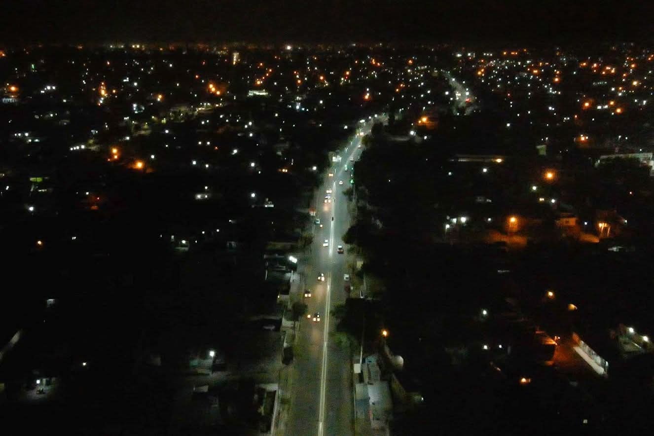 INAUGURAN NUEVA ILUMINACIÓN EN LA CAPITAL 