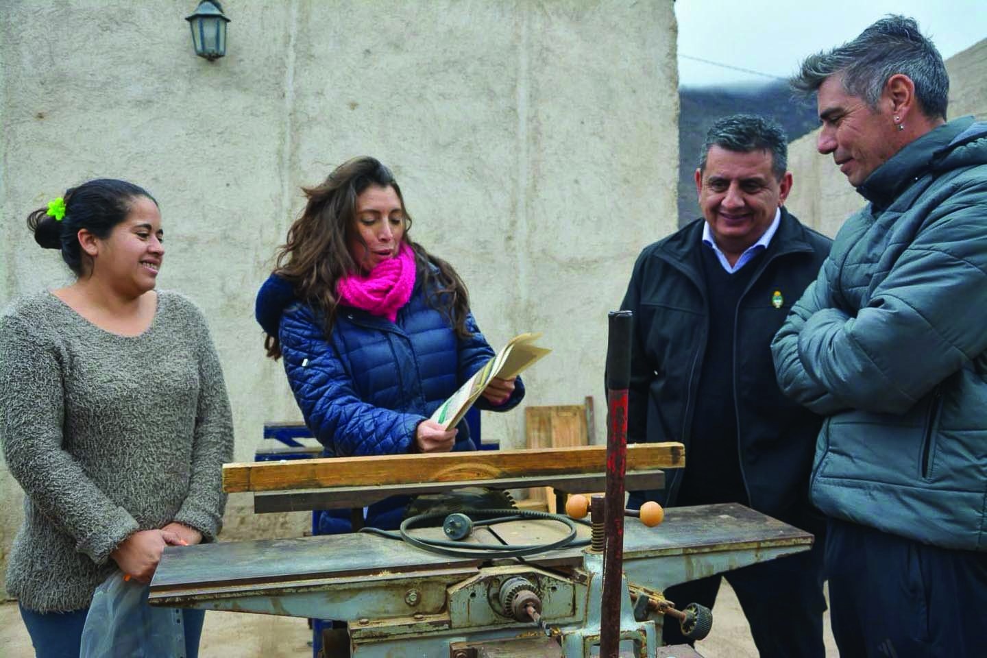 FLORENCIA LÓPEZ VISITÓ FAMILIAS E INSTITUCIONES EN ULAPES