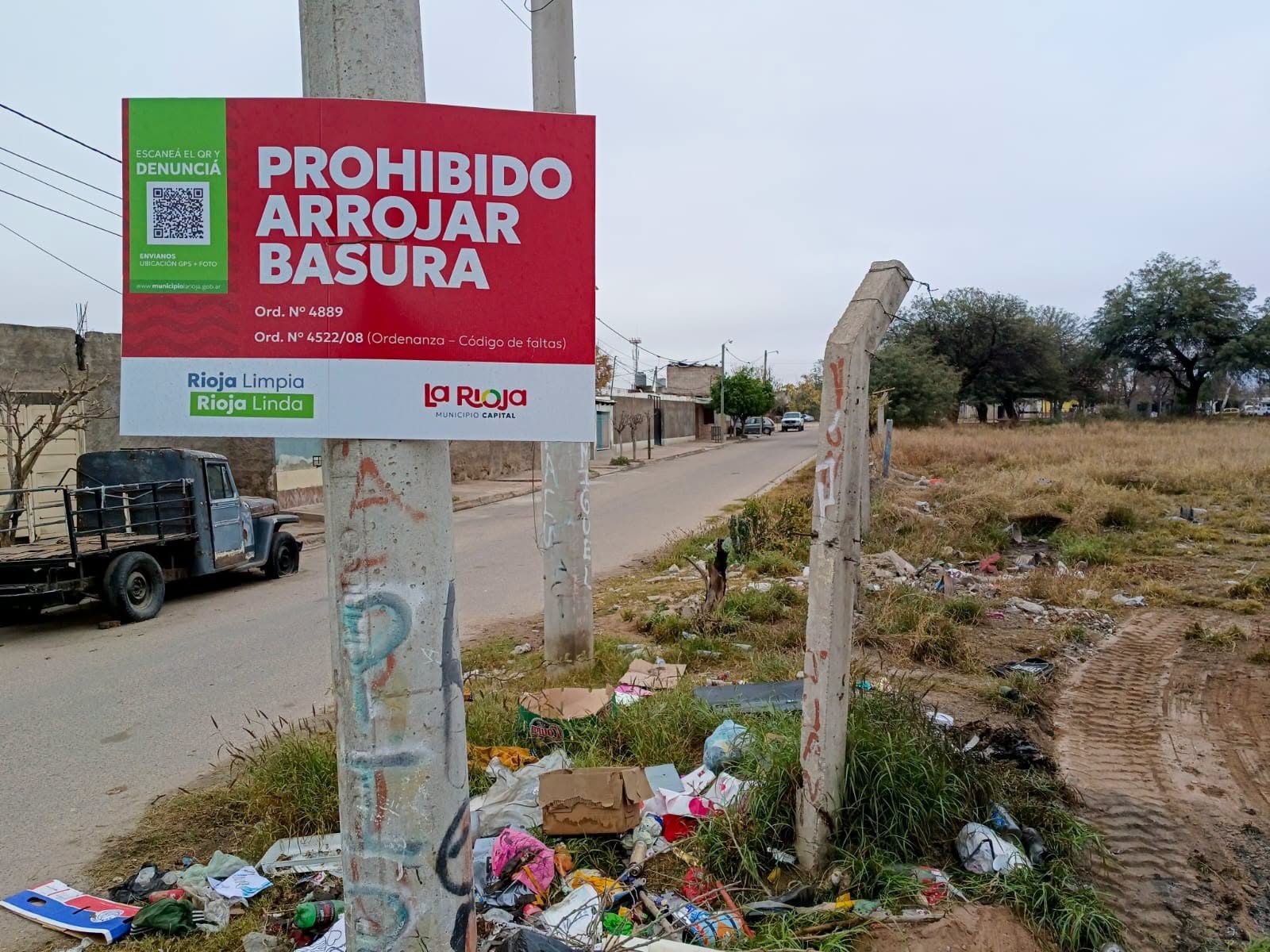 BASTA DE TIRAR BASURA EN LUGARES NO AUTORIZADOS: EL MUNICIPIO DE CAPITAL INSISTE EN EL PEDIDO A LA GENTE 