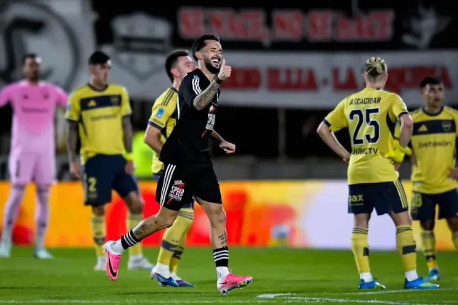 BOCA FUE UN ESPANTO EN SU DEBUT Y RIESTRA LO GOLE&Oacute;