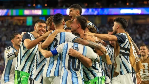 ARGENTINA ELIMIN&Oacute; A CABO VERDE Y SE METI&Oacute; EN OCTAVOS DE FINAL DEL MUNDIAL 2026