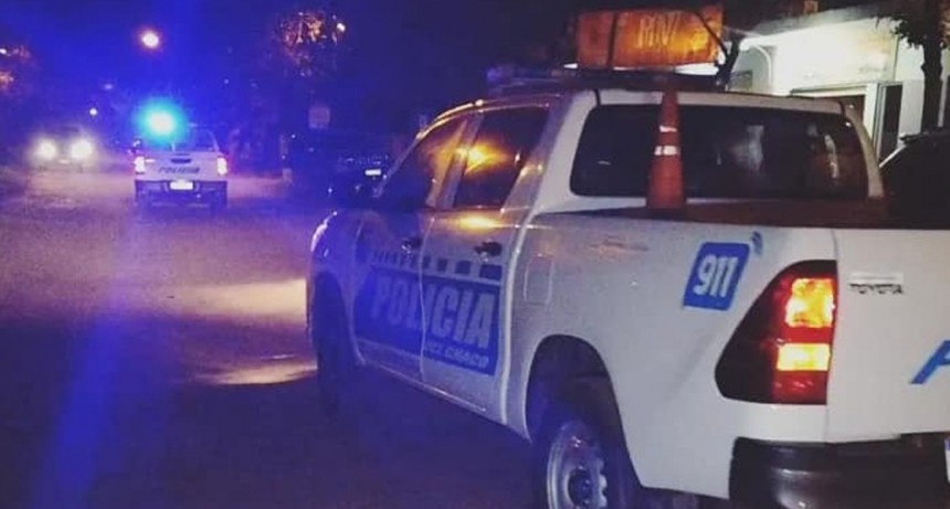 TOMÓ DE REHÉN A SU HIJO, LE APUNTÓ CON UN ARMA A LA CABEZA Y TERMINÓ DETENIDO EN CHACO