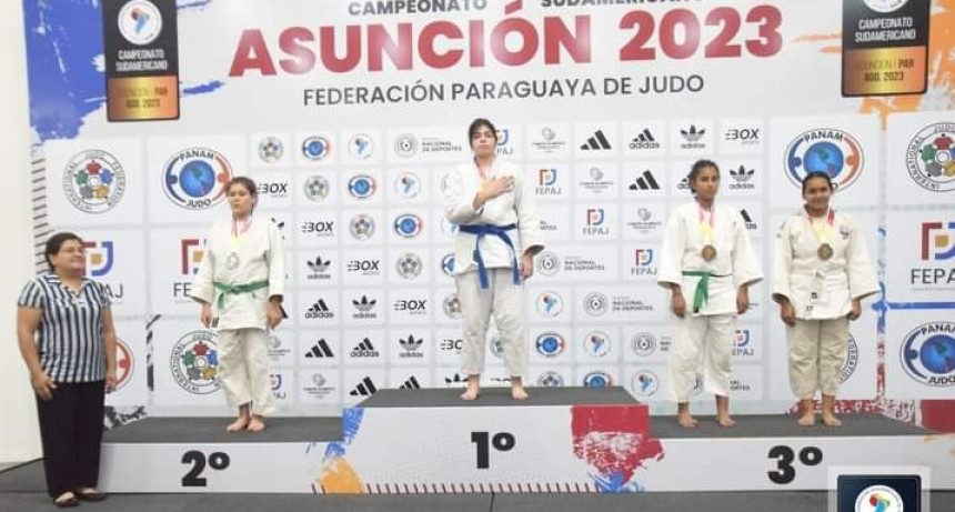 LA RIOJANA ANA ROBLEDO SE CONSAGRÓ CAMPEONA EN JUDO EN PARAGUAY