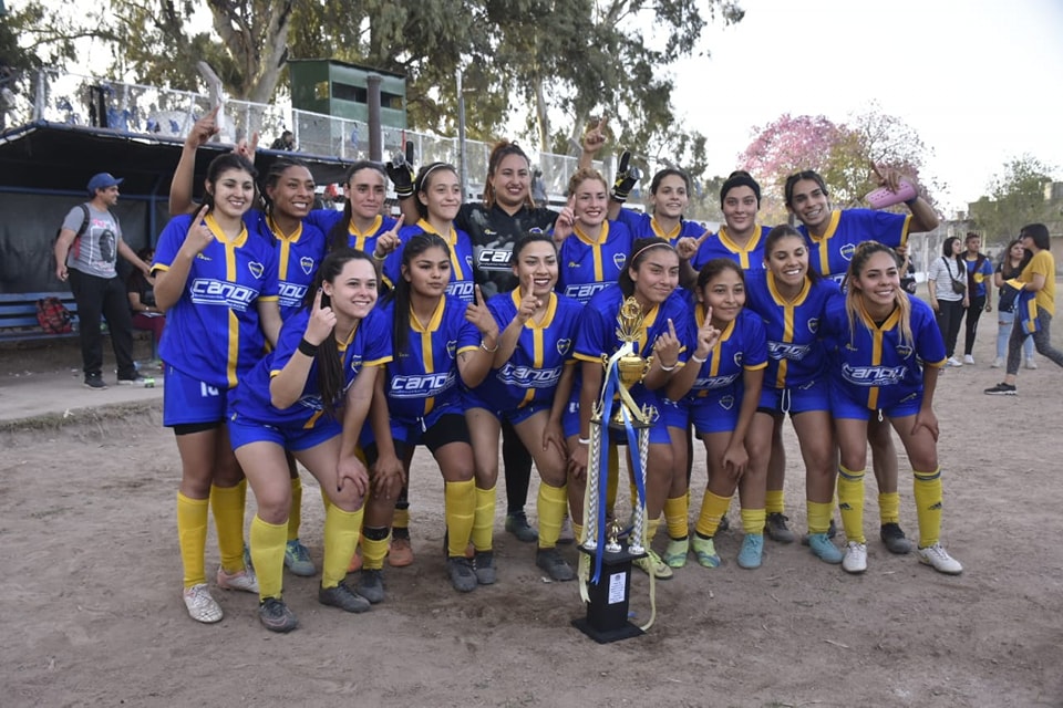 RIOJA JUNIORS SE CORONÓ CAMPEÓN DEL FÚTBOL FEMENINO