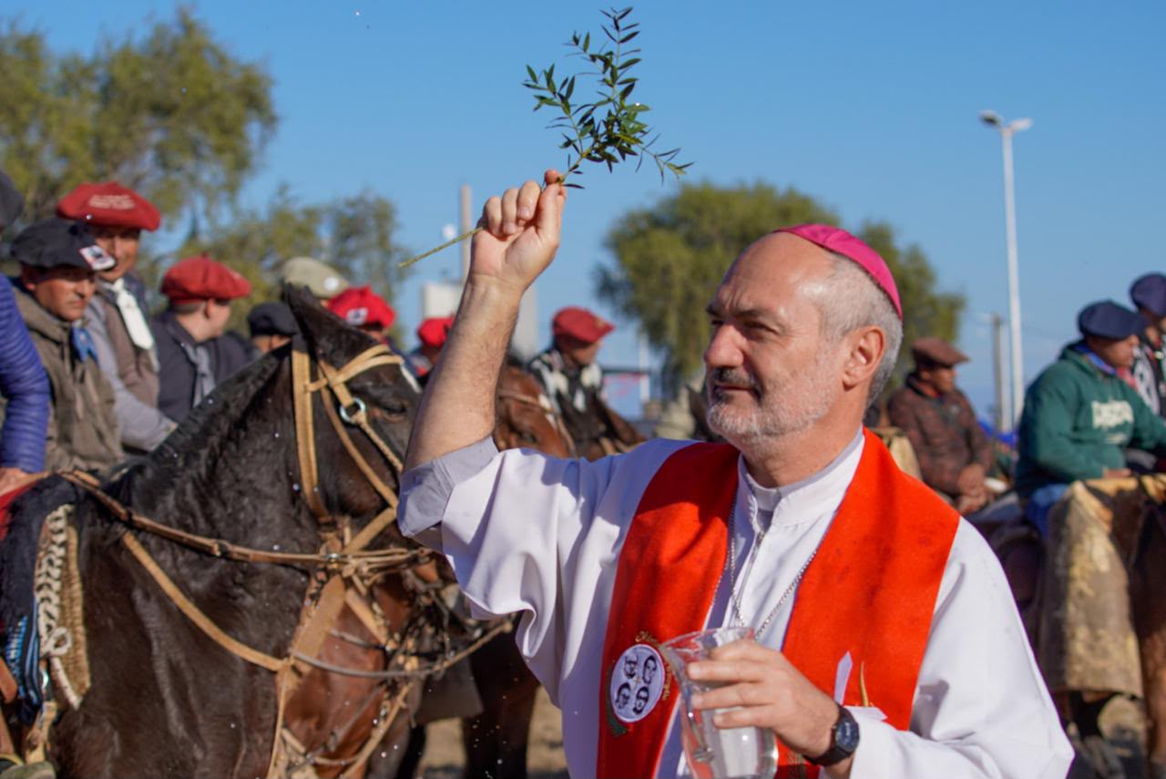 BRAIDA: "EL MEJOR MODO DE HONRAR A LOS MARTIRES RIOJANOS ES HACER VIDA SU LEGADO"