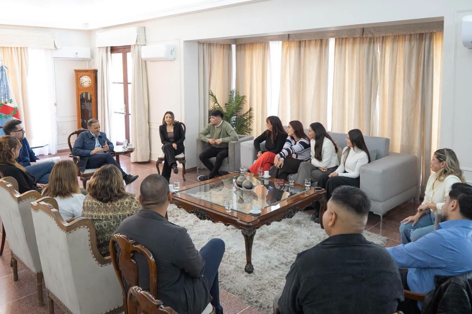 LA RIOJA CONSOLIDA EL LIDERAZGO EN POL&Iacute;TICAS DE JUVENTUDES CON UN ACUERDO DE COOPERACI&Oacute;N INTERNACIONAL CON URUGUAY