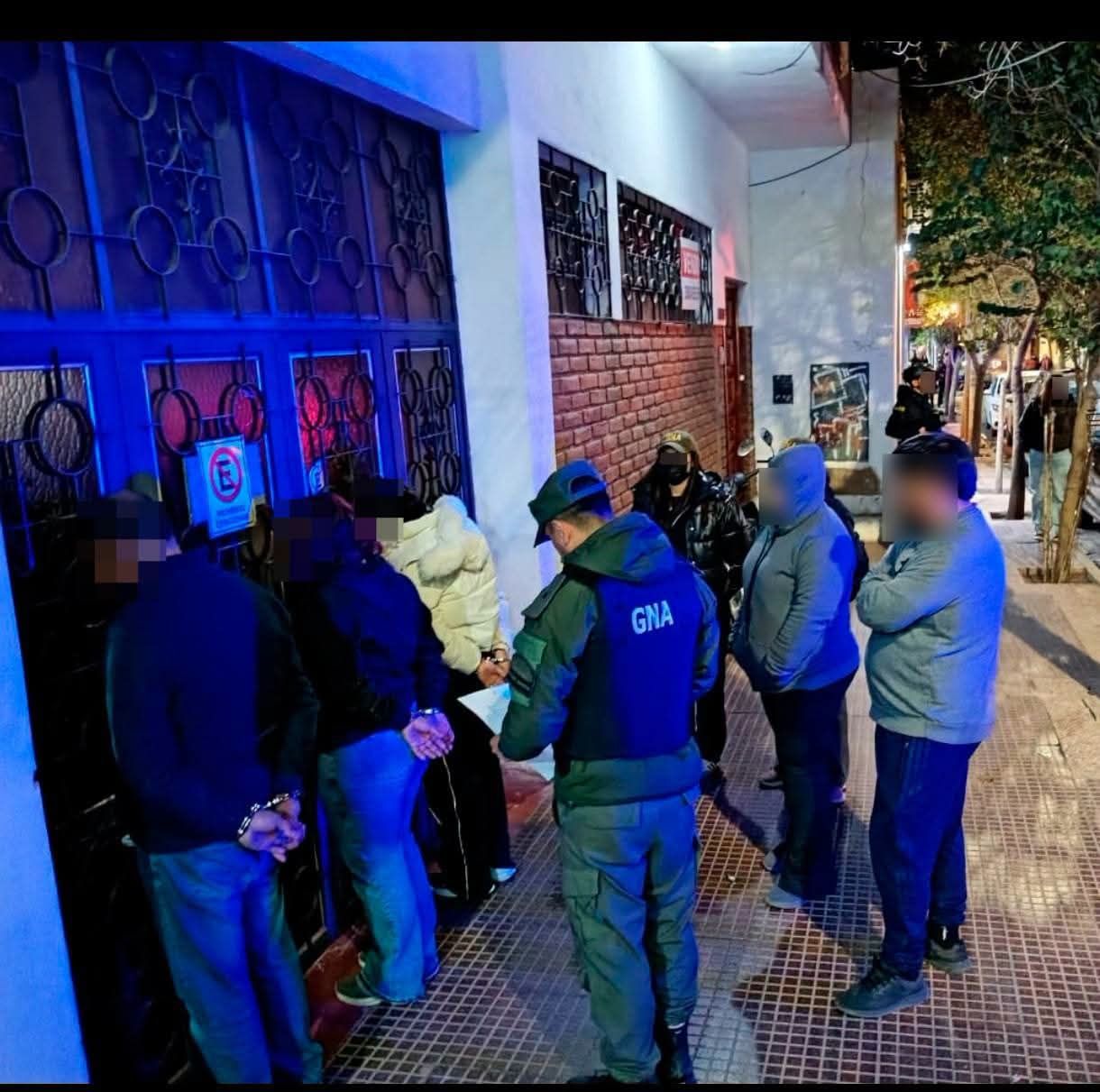 CAUSA POR DROGAS EN LA RIOJA: TRES DETENIDOS Y CUATRO IMPUTADOS TRAS ENTREGA VIGILADAS Y ALLANAMIENTOS